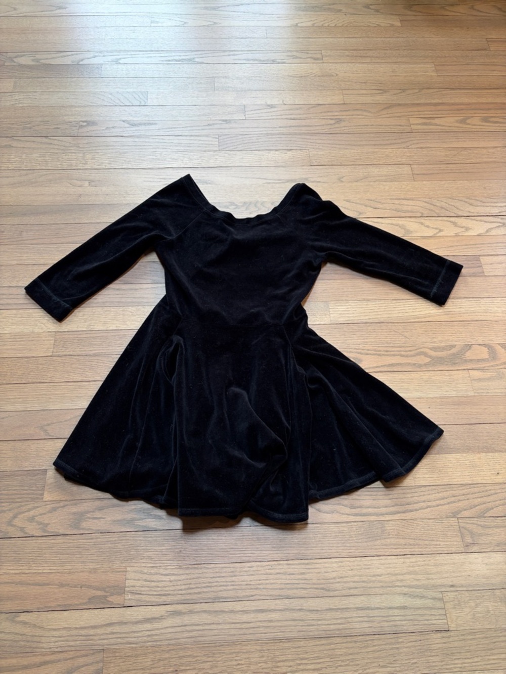 Aiko Black Velvet Dress